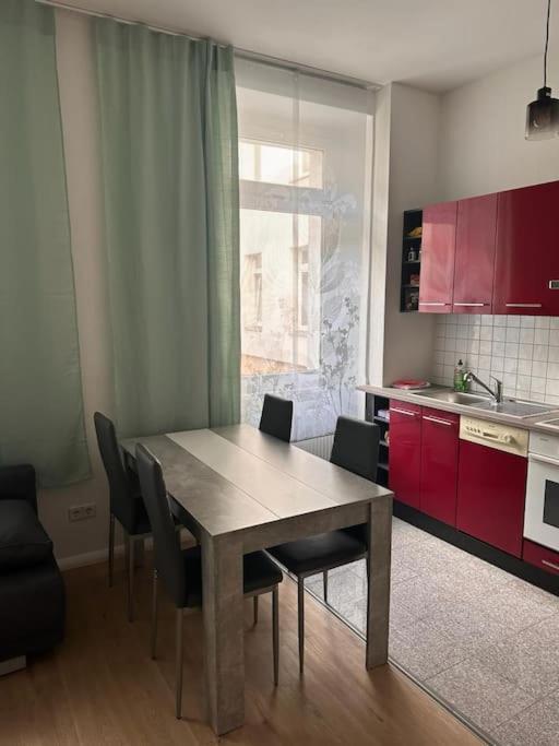 Stilvolles Zuhause Apartment มัคเดอบวร์ก ภายนอก รูปภาพ